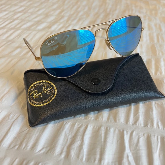 Ray Bans aviator flash lenses in blue and polarized. - Picture 4 of 4